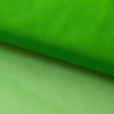 Фатин матовый 16-146, 12 гр/м2, шир.300см, цвет зелёный - купить в Санкт-Петербурге. Цена 112.70 руб.