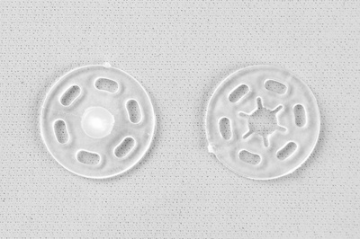 Кнопки пришивные пластиковые 15 мм, блистер 24шт, цв.-прозрачные - купить в Санкт-Петербурге. Цена: 68.79 руб.